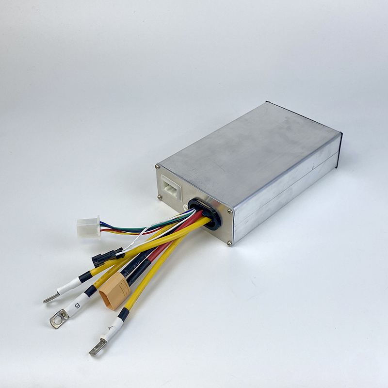 M13 T100 72 فولت 65A 60A فرش ا - مراجعة 72V 45A Dual Controller وسعره